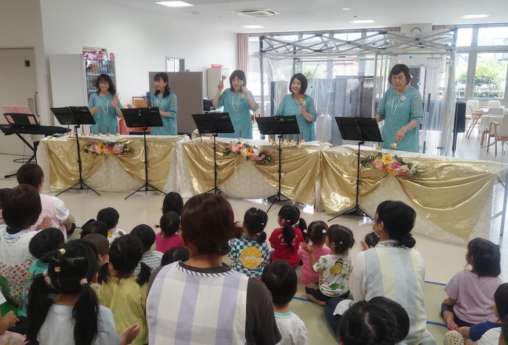 音楽集会　ミュージックベル演奏1