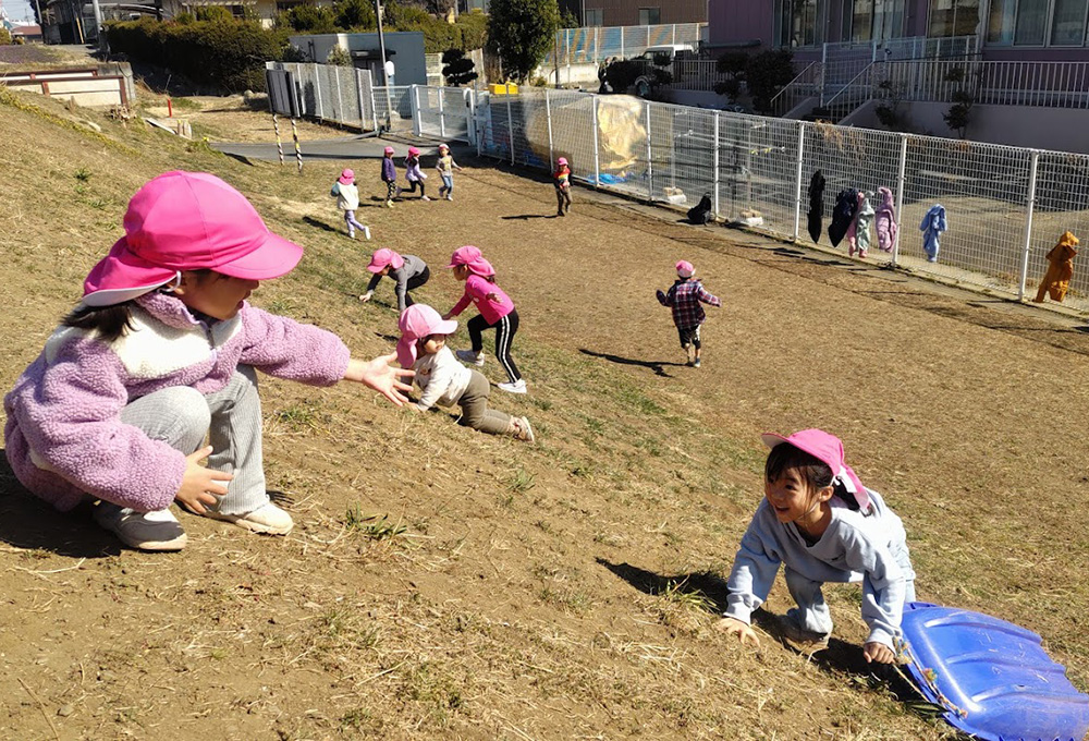 土手あそびは楽しい
